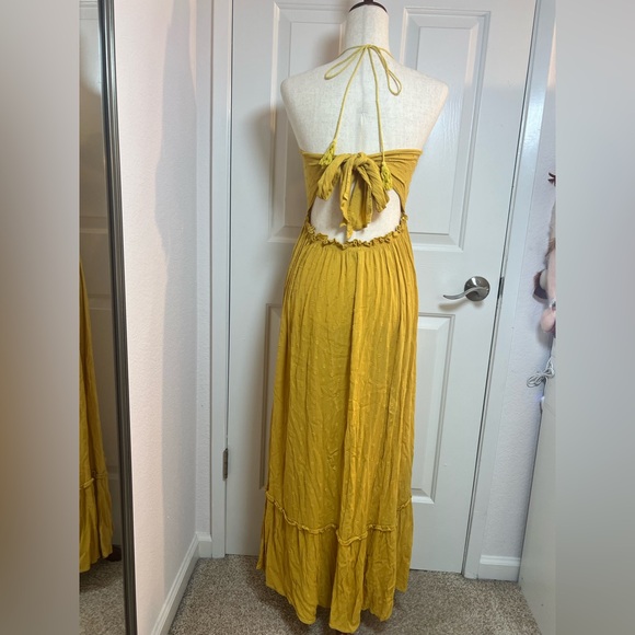 Fashion Nova Sunny Yellow Maxi Dress Size XL - Picture 4 of 9